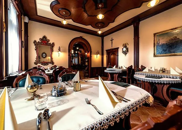 Regent Club Tereza 트렌시안스케테플리스